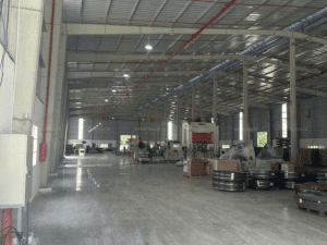 BÁN XƯỞNG TRÊN ĐẤT NỀN TẠI TÂN UYÊN | DIỆN TÍCH XƯỞNG 7.000m² – ĐẤT 10.000m² CÓ SẴN HỢP ĐỒNG THUÊ 450 TRIỆU/THÁNG