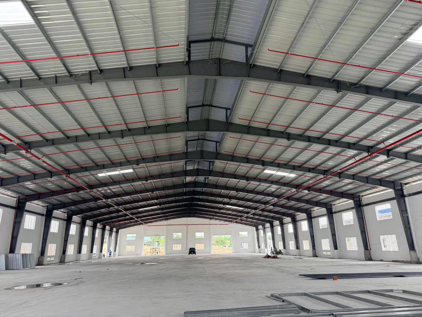 CHO THUÊ KHO XƯỞNG 15000M2 TRONG KCN TÂN UYÊN TPHCM BÌNH DƯƠNG-1