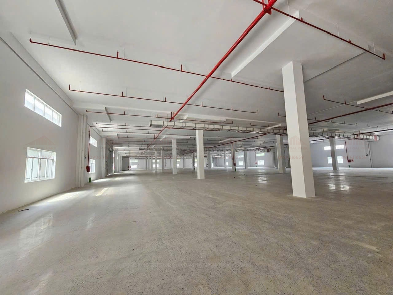 CHO THUÊ KHO XƯỞNG 24000M2 TẠI KCN TPHCM - BÌNH DƯƠNG CŨ | PCCC TỰ ĐỘNG, GIÁ THUÊ 3,8 USD/M2-1
