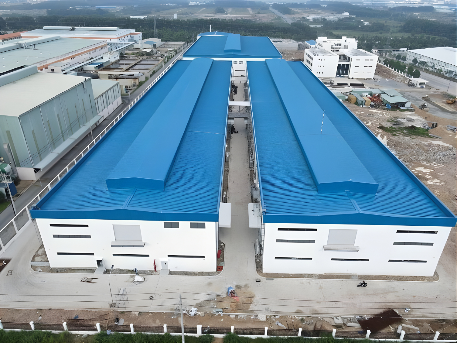 nhà xưởng ngoài kcn có cần giấy phép sản xuất không?